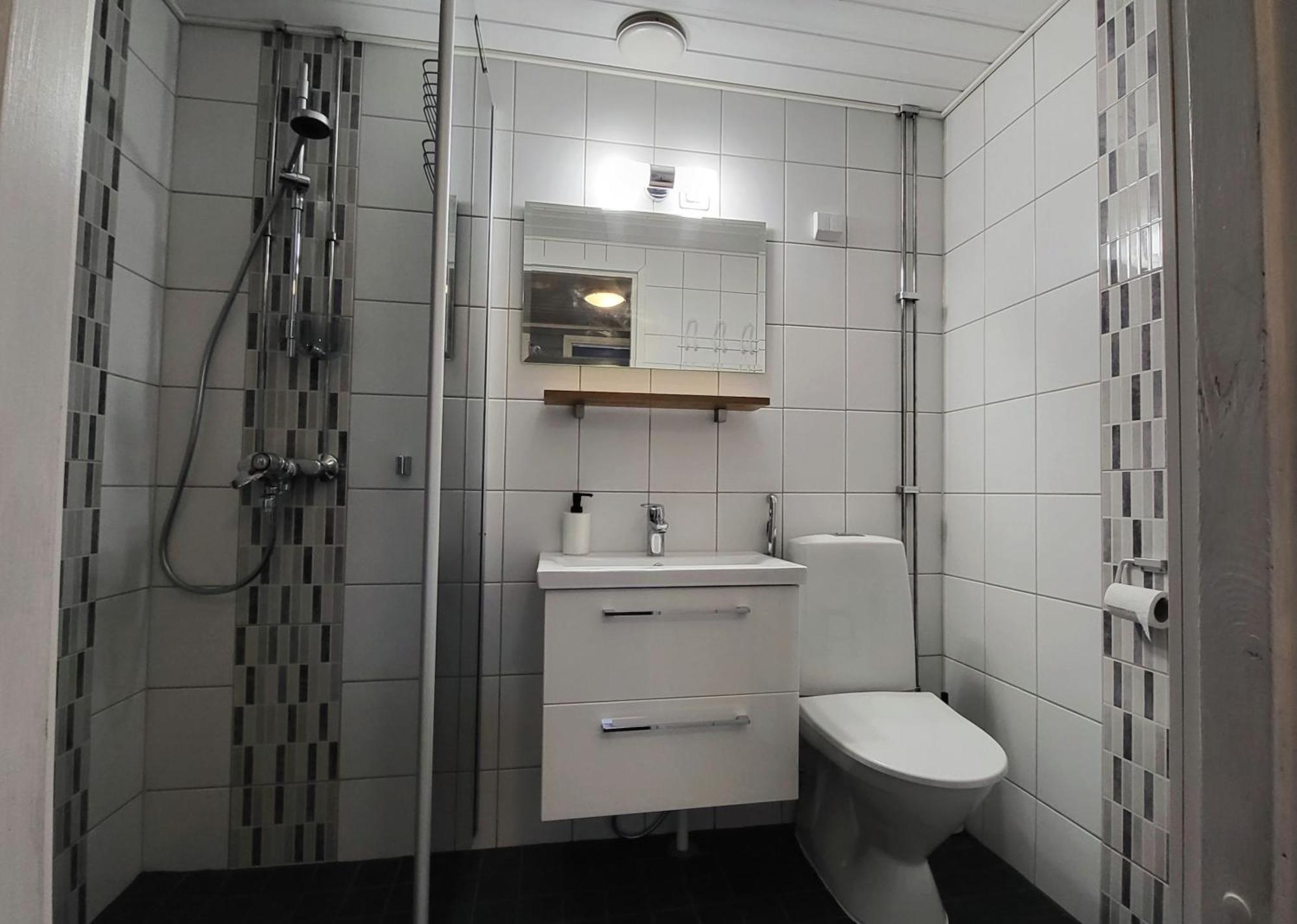 Villa Soepoe Moekki Himoksella Palveluiden Vieressae Jämsä Esterno foto
